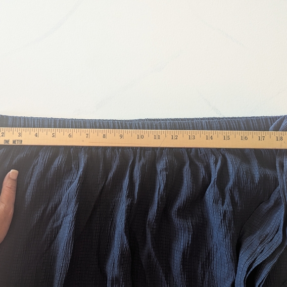 SHEIN Curve Women's Plus 3X Dark Blue Wide Leg Light Pull-on Pants With Side Tie - Picture 4 of 7